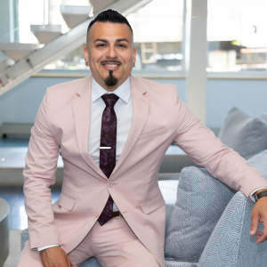 Photo of Dr. Victor Amaya