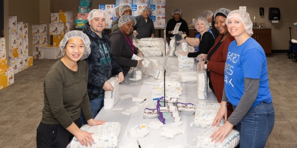 Diaper Bank Volunteers