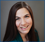 headshot of Amanda Alwy