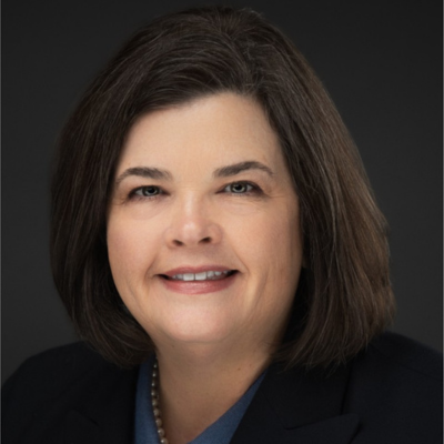 Maribeth Achterberg Headshot