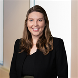 Sarah Erdman Headshot