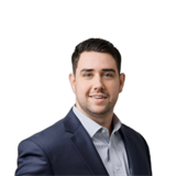 Thomas Carini Headshot