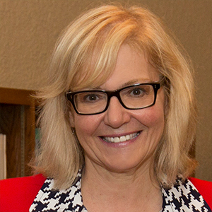 Headshot of Lynn Sprangers
